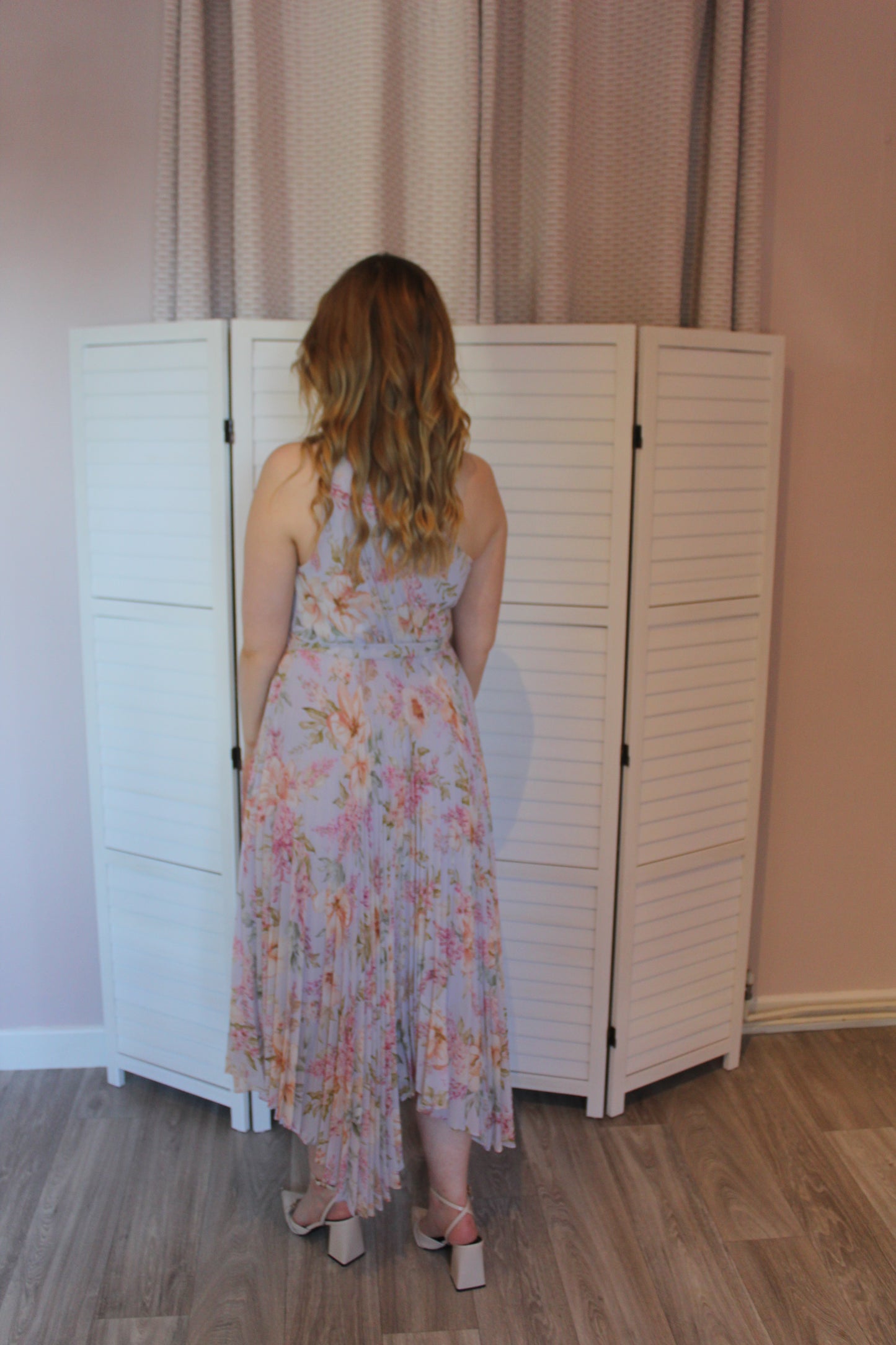 FOREVER NEW Bronte Floral Pleated Midi Dress in Lilac
