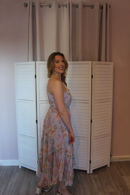 FOREVER NEW Bronte Floral Pleated Midi Dress in Lilac